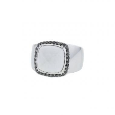 Bague Fred Pain de Sucre moyen modèle en or blanc, agate et diamants noirs