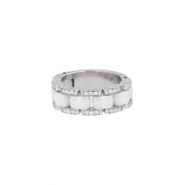 Bague souple Chanel Ultra moyen modèle en or blanc, céramique blanc et diamants