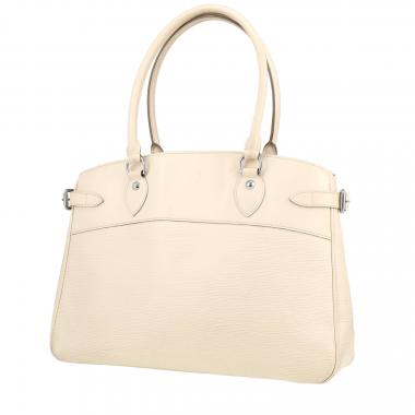 Sac à main Louis Vuitton  Passy en cuir épi blanc